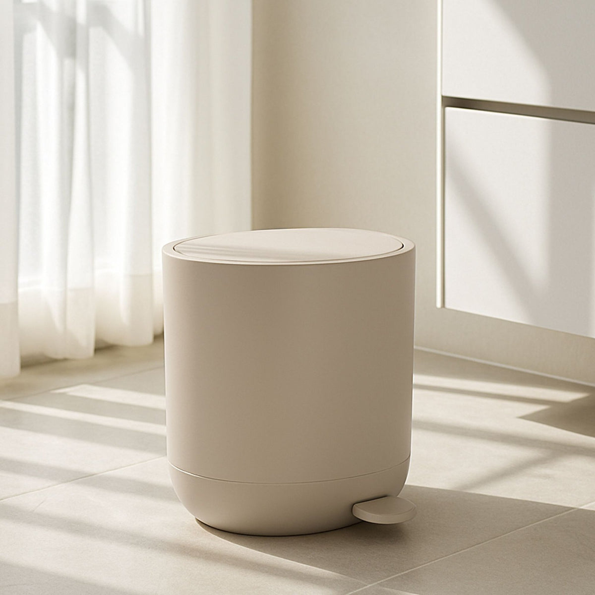 Soft-Close Bathroom Pedal Bin, 7L, Plastic