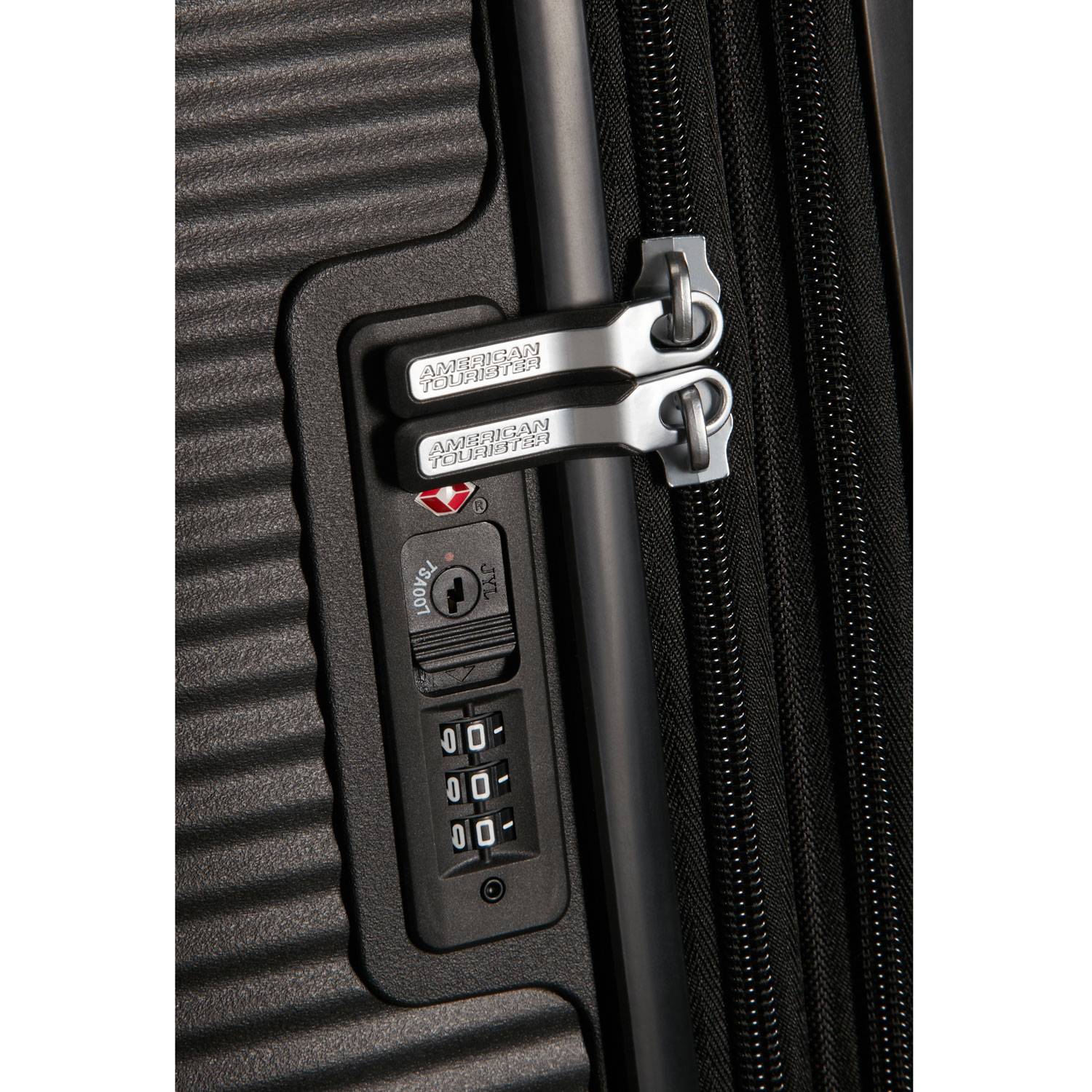 Soundbox Suitcase 67 Exp. Black