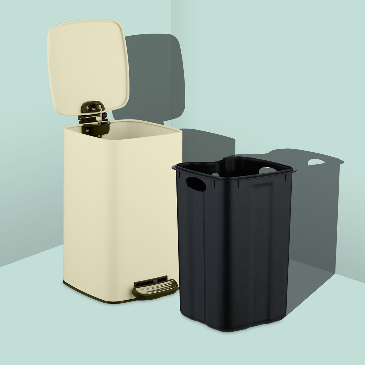 Square Pedal Bin 8L with Liners – Soft-Close, Hands-Free