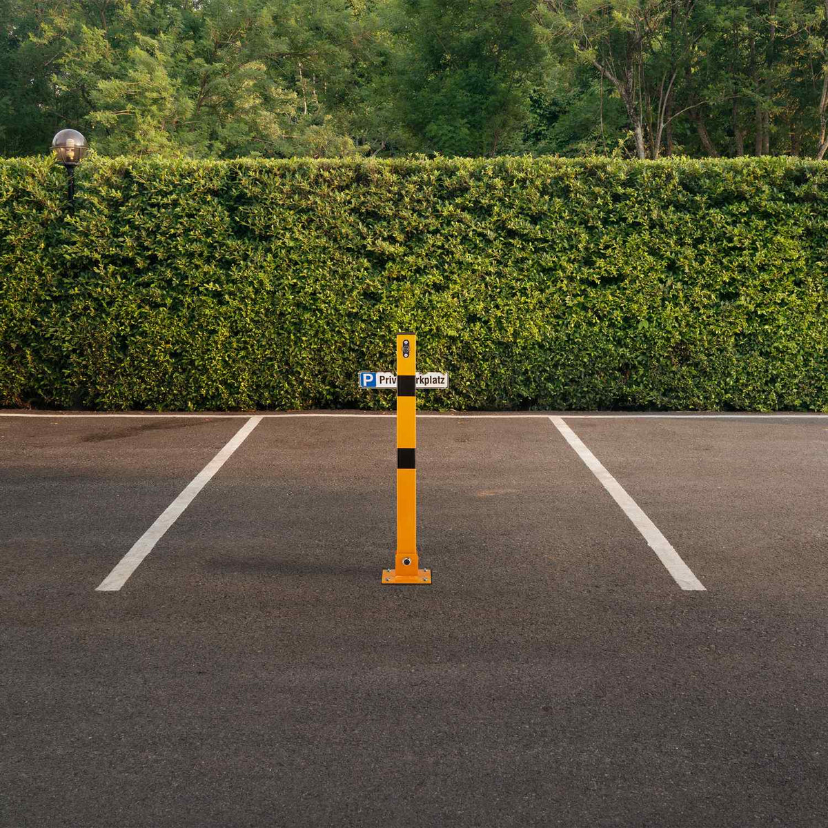 Square Steel Folding Barrier Post for Driveways