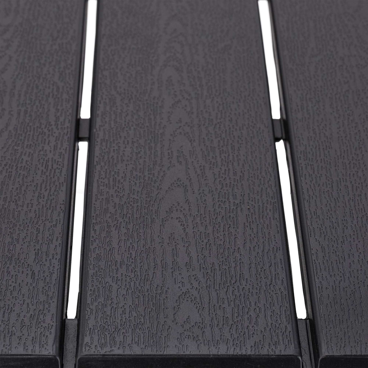Square garden table in wood look