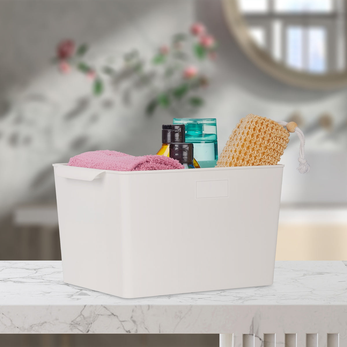 Square storage box in set of 4
