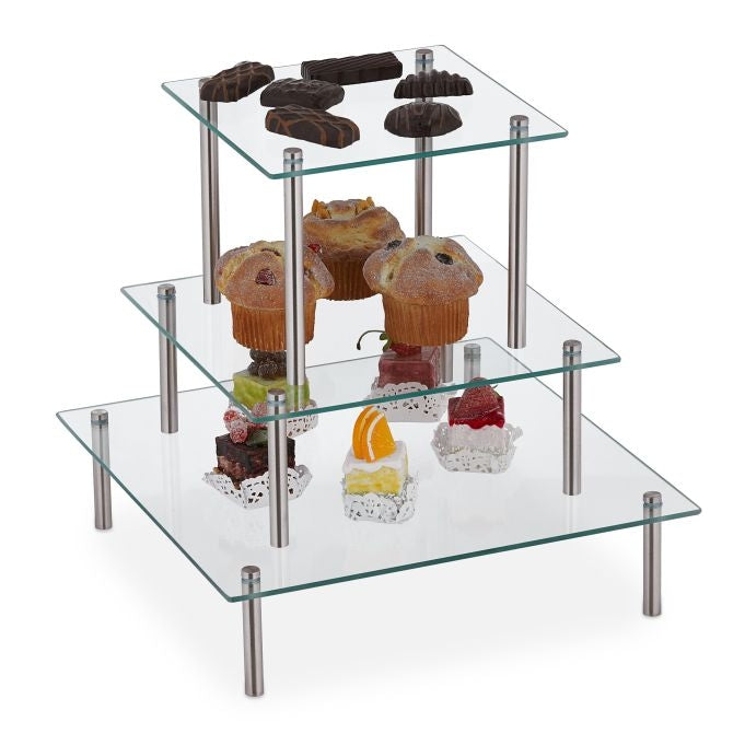 Stackable cake stand in a set of 3