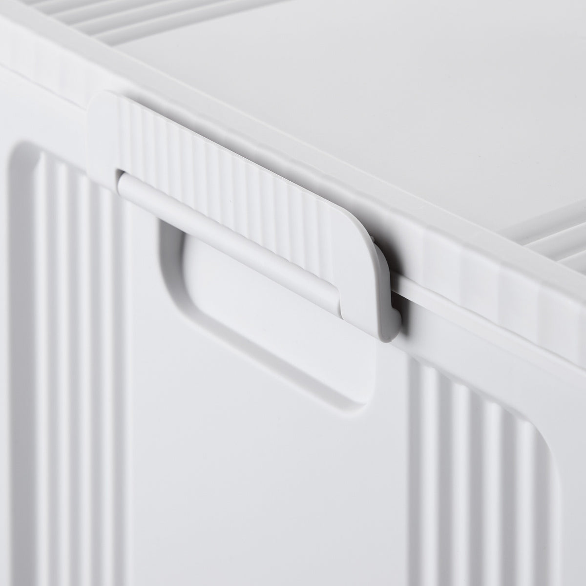 Stackable storage box 50 liters
