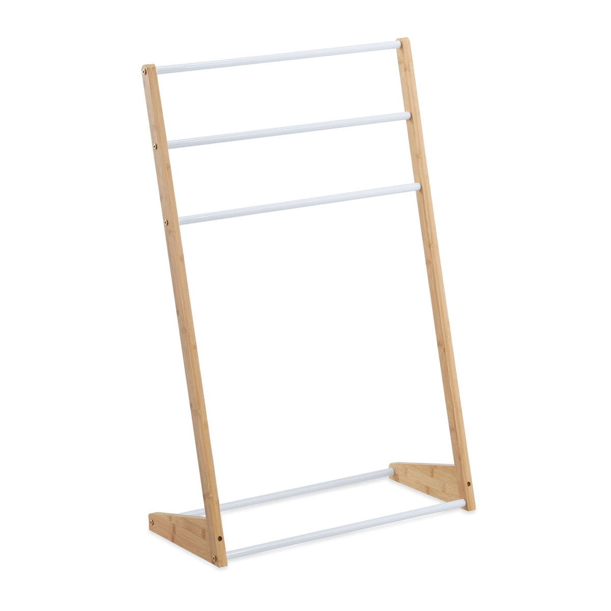 Standing towel rack