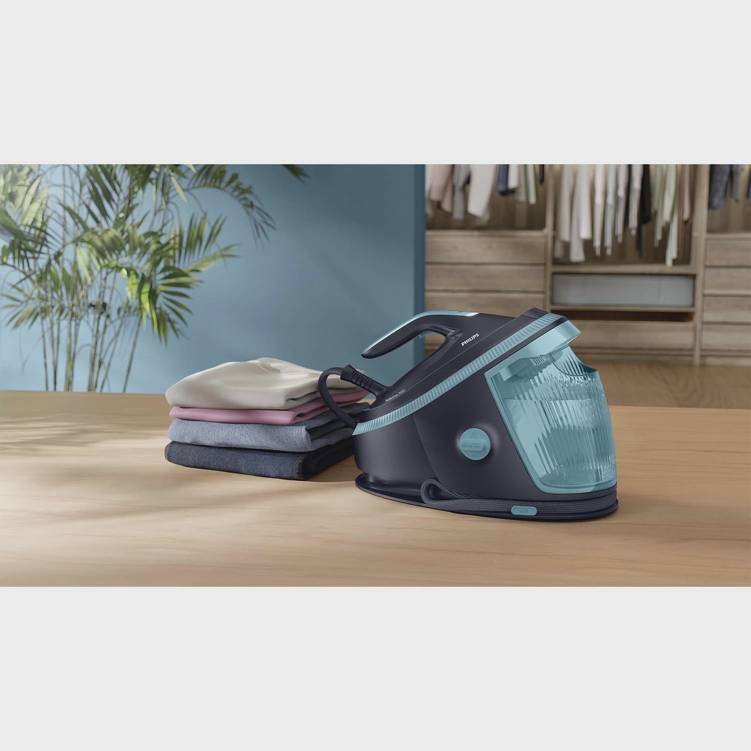 Steam Iron with TurboPower, 1.5L Tank, OptimalTEMP