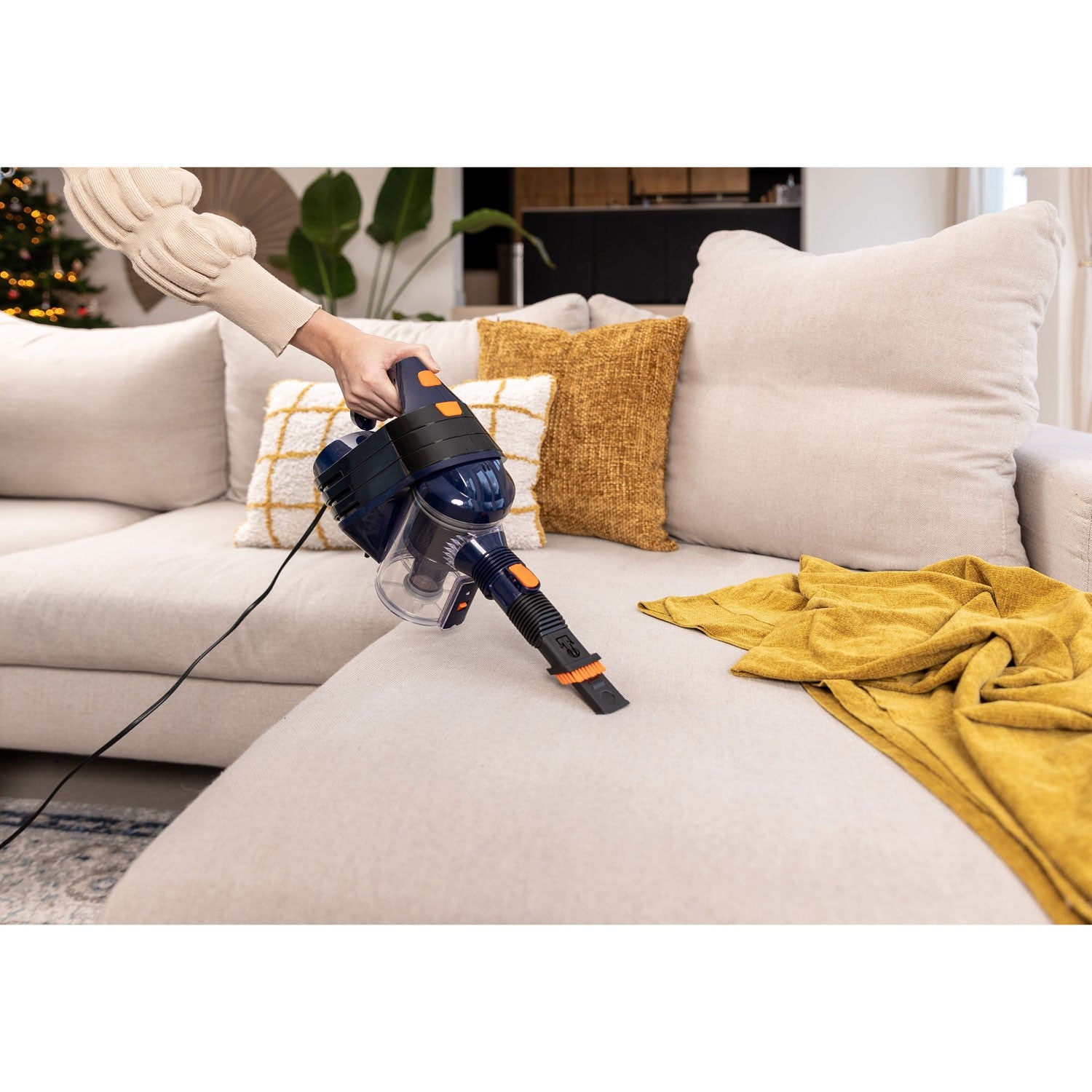 Stick vacuum cleaner - Cyclone system 2 in 1 SZ-2318 with cord