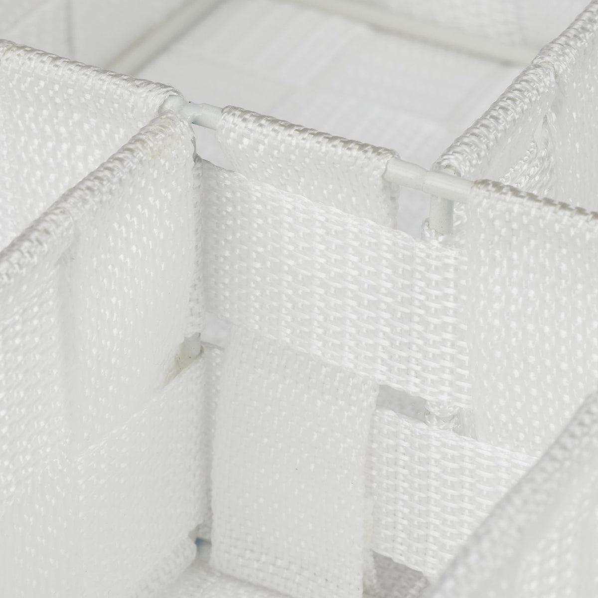 Storage basket with 5 compartments