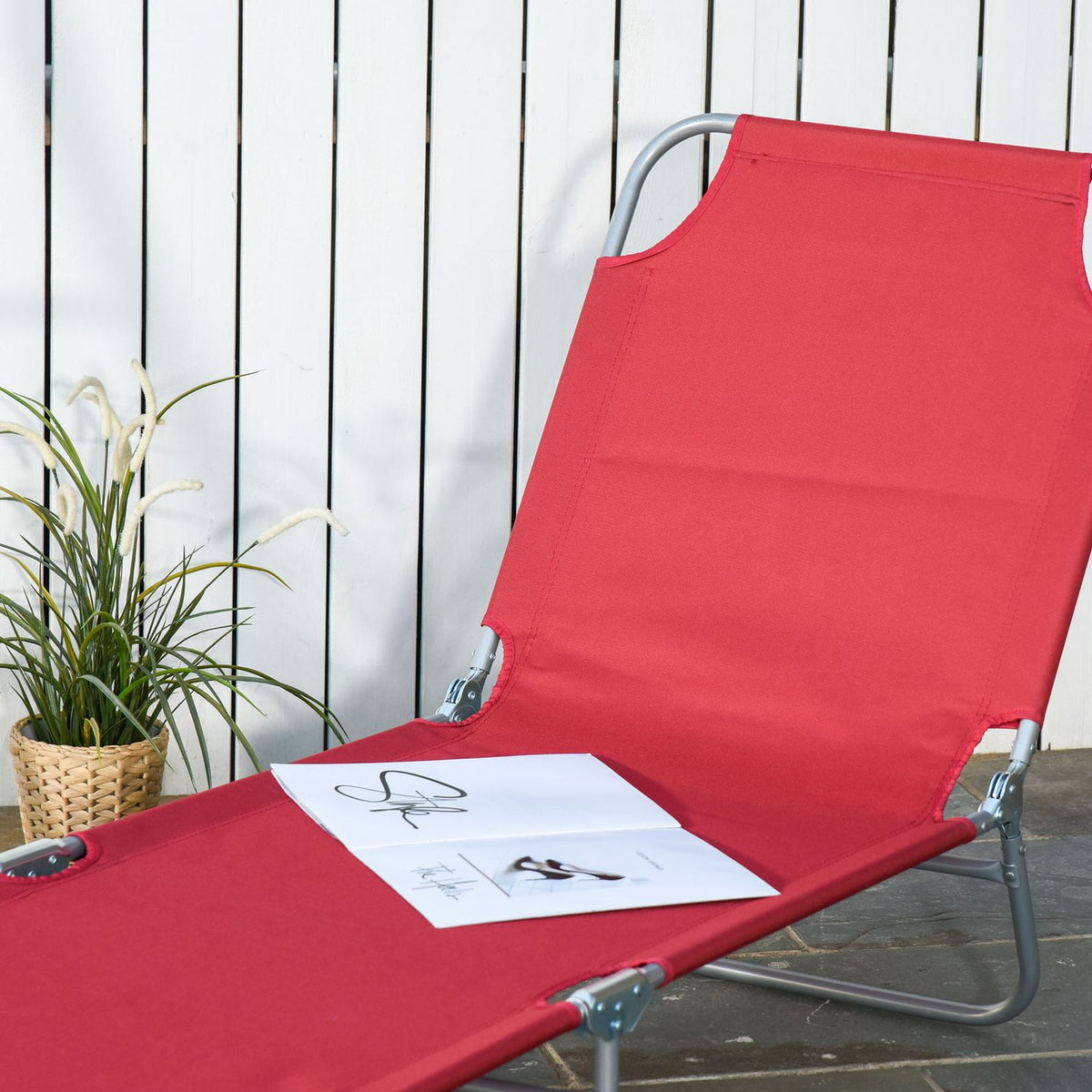 Sun lounger, folding garden lounger, deck chair with 5-way adjustable backrest, weatherproof camping lounger, garden chair can hold up to 120 kg, for garden, holiday, outdoor, beach, pool, wine red