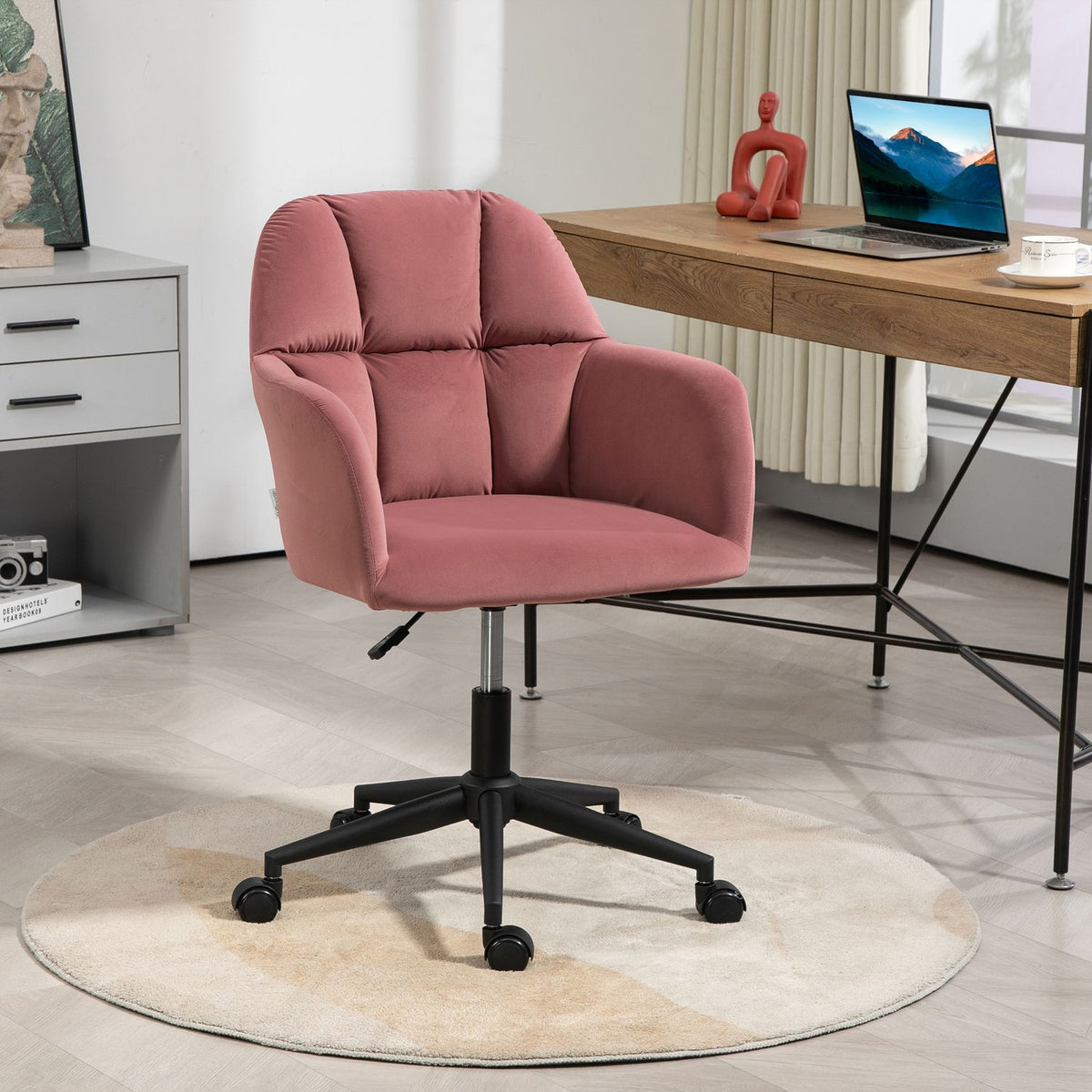 Swivel chair living room, modern office chair, height-adjustable desk chair with armrests, velvet look, up to 120kg, pink