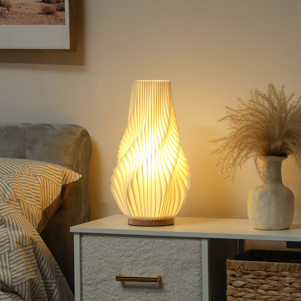 Table lamp, Smart LED table lamp with 3D printing flower-like lampshade, app/voice control, music synchronization, dimmable bedside lamp with Alexa & Google Assistant, white