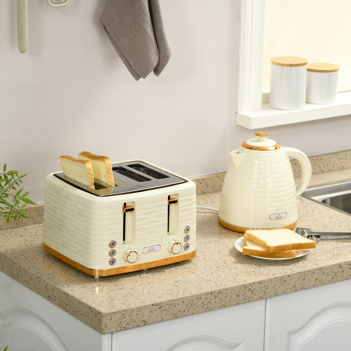 Toaster and Kettle Set, 7 Browning Levels, Defrost, Beige