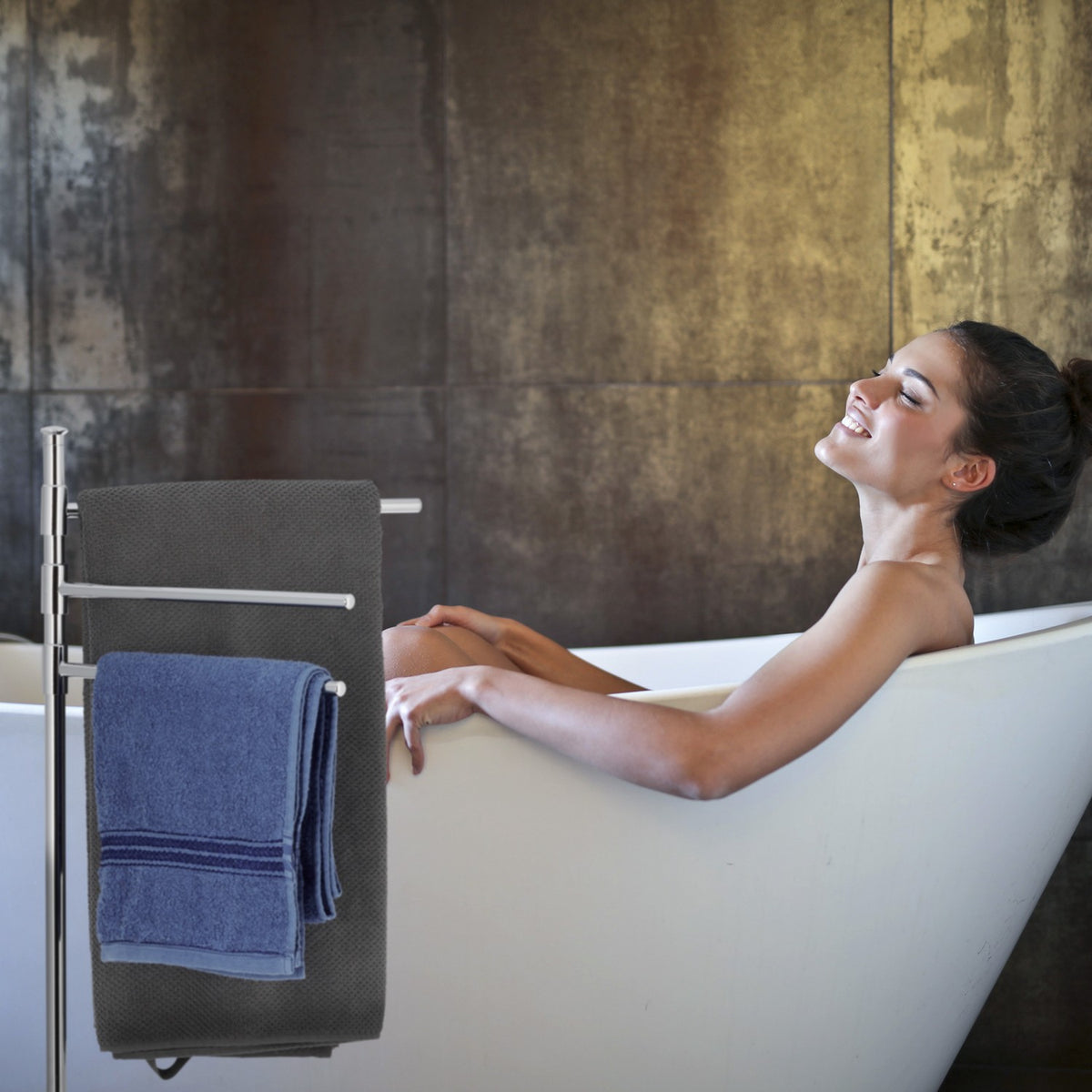 Towel hanger rotatable