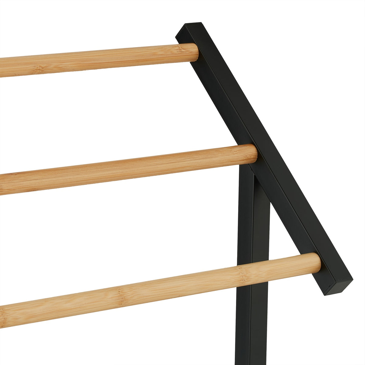 Towel rack with 3 rails