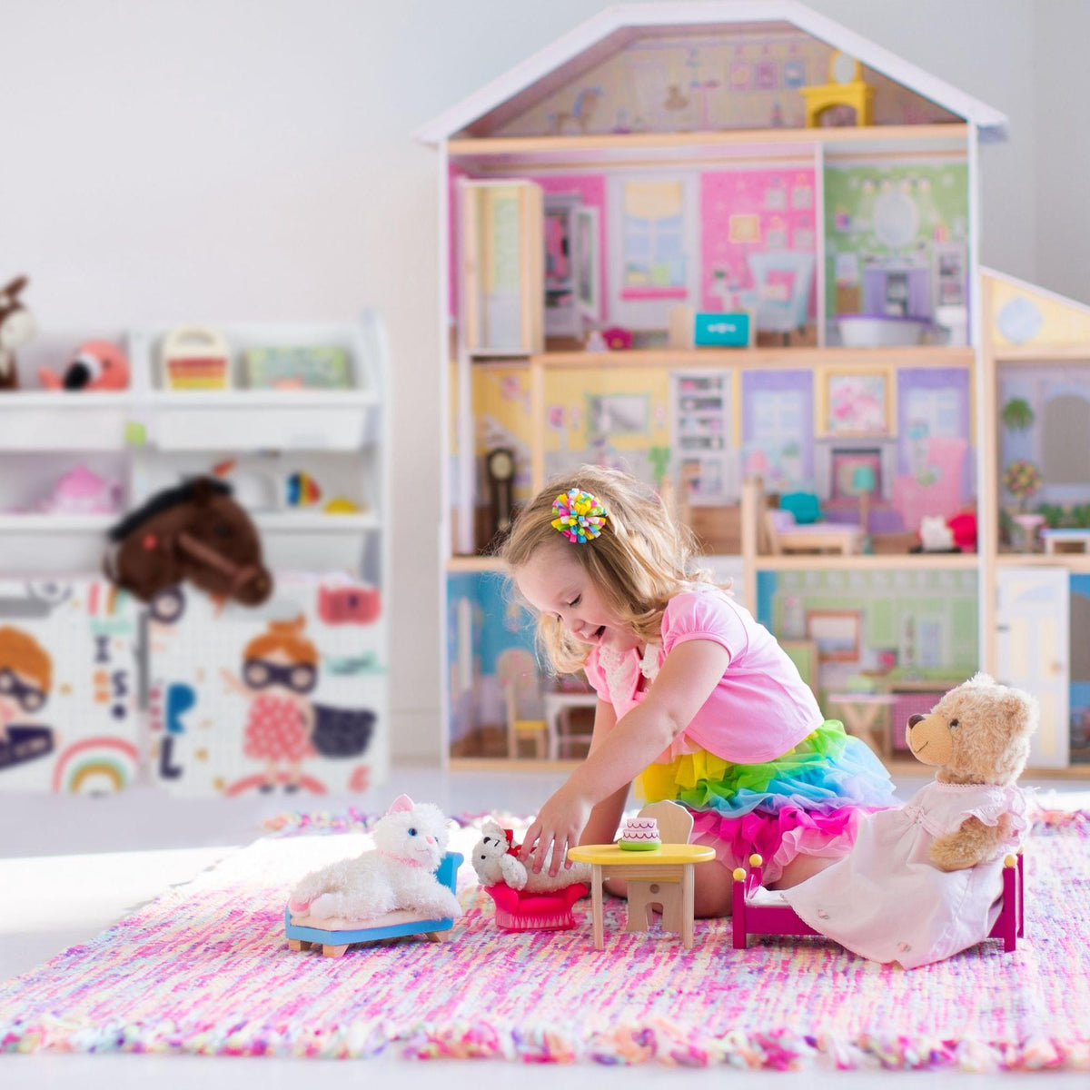 Toy storage unit “little hero”
