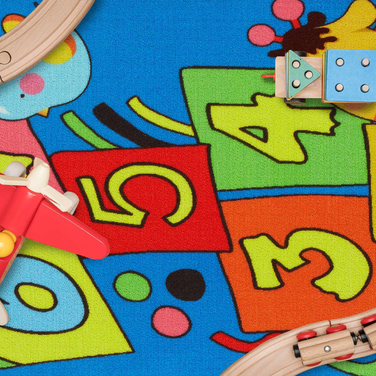 Trampoline with animals for children