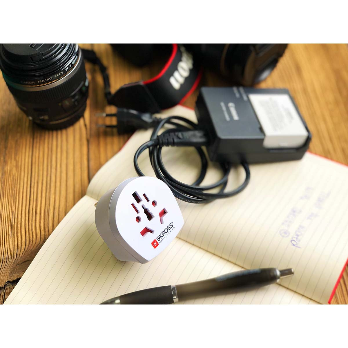 Travel Adapter World-to-UK Earthed