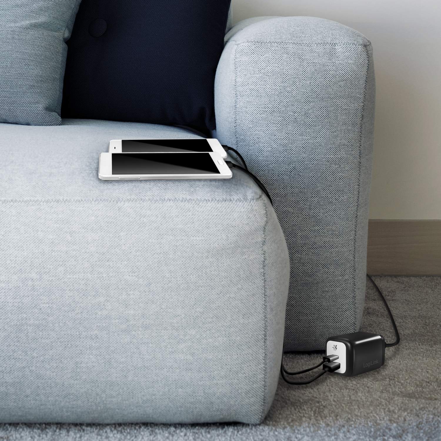 USB charger 1xUSB-A + 1xUSB-C with fixed cable 1.5m GaN 30W