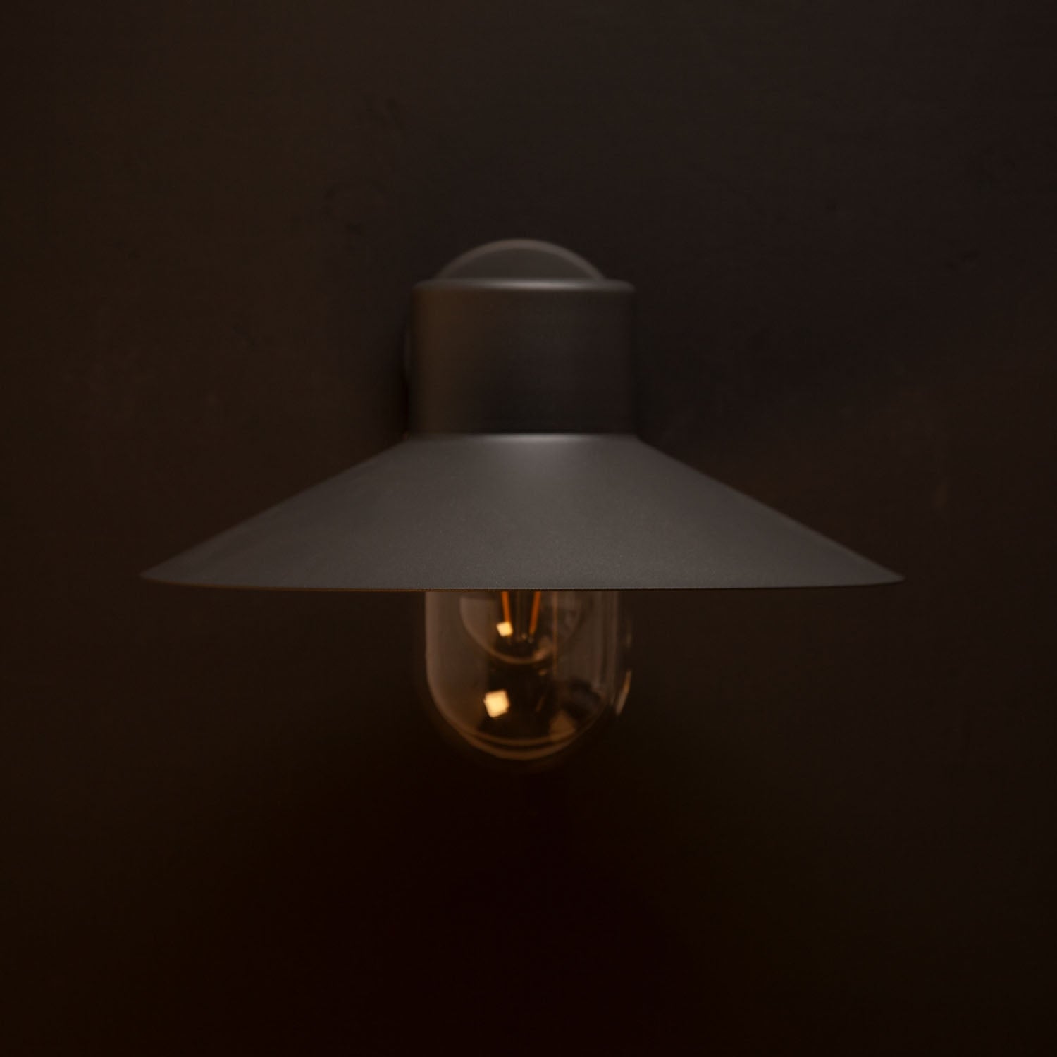 Victor Wall luminaire E27 socket IP44 Anthracite