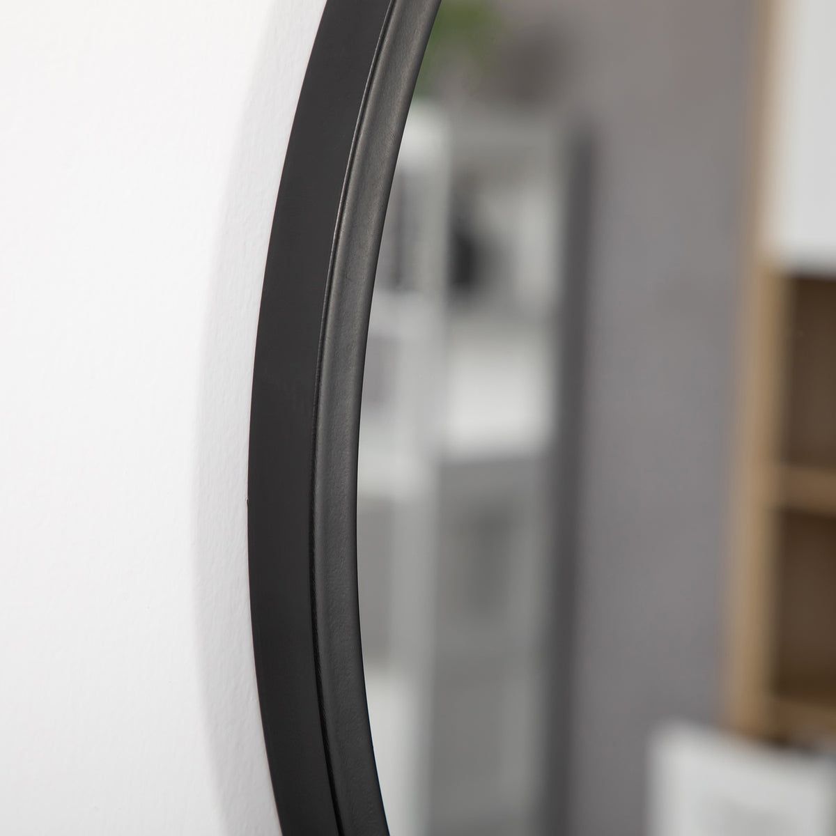 Wall Mirror Make-Up Mirror Round Mirror Ø 50 Cm With Decorative Suspension, Black Metal & Glass