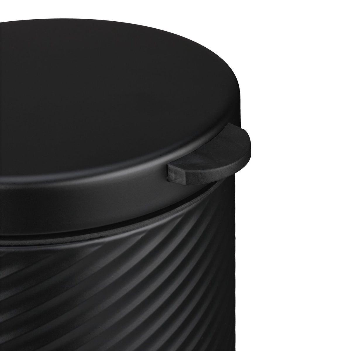 Wall-mounted cosmetics container 5 liters