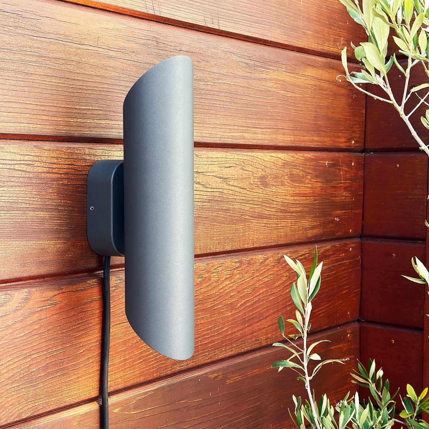 Wally Wall lamp Up/Down 2 x5W 2x350lm 3000K