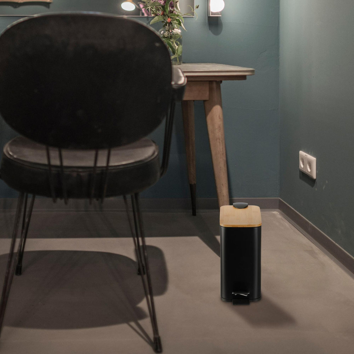 Waste container for bathroom 5 liters with bamboo lid