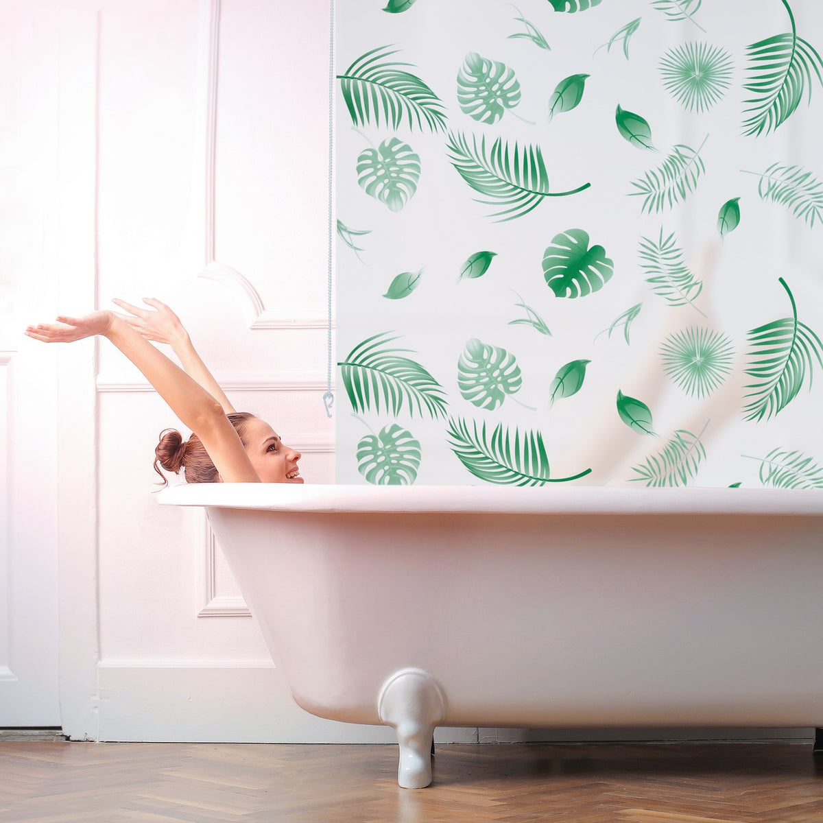 Water-Repellent Leaf Pattern Bath Roller Blind