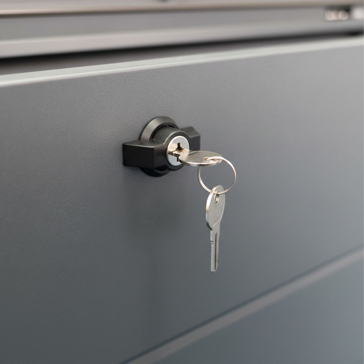 Weatherproof Steel Garden Storage Box – Lockable, UV Resistant