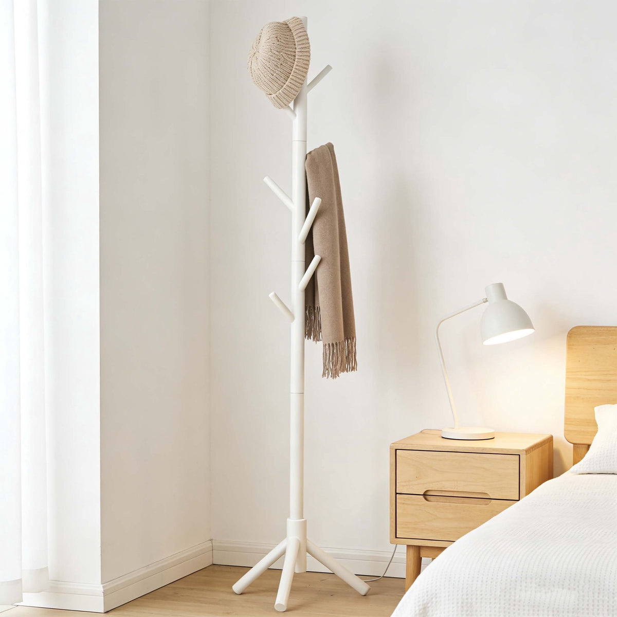 White Pine Coat Stand with 8 Hooks, Adjustable Height