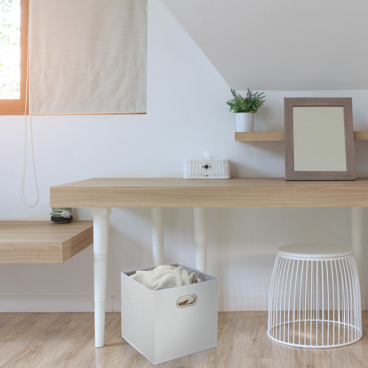 White storage box Set of 2
