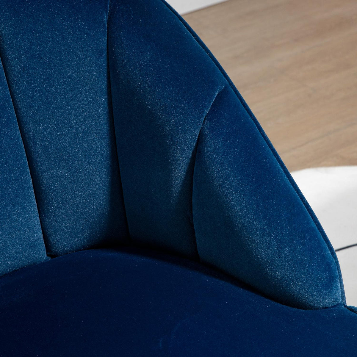 Wing Chair, Lounge Chair, Upholstered Chair With Velvet Look, Relaxation Chair, Armchair With Steel Legs, Make-Up Chair, Dark Blue, 65 X 64 X 77 Cm