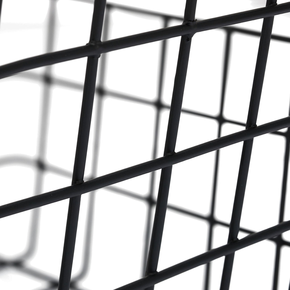 Wire basket with wooden handle
