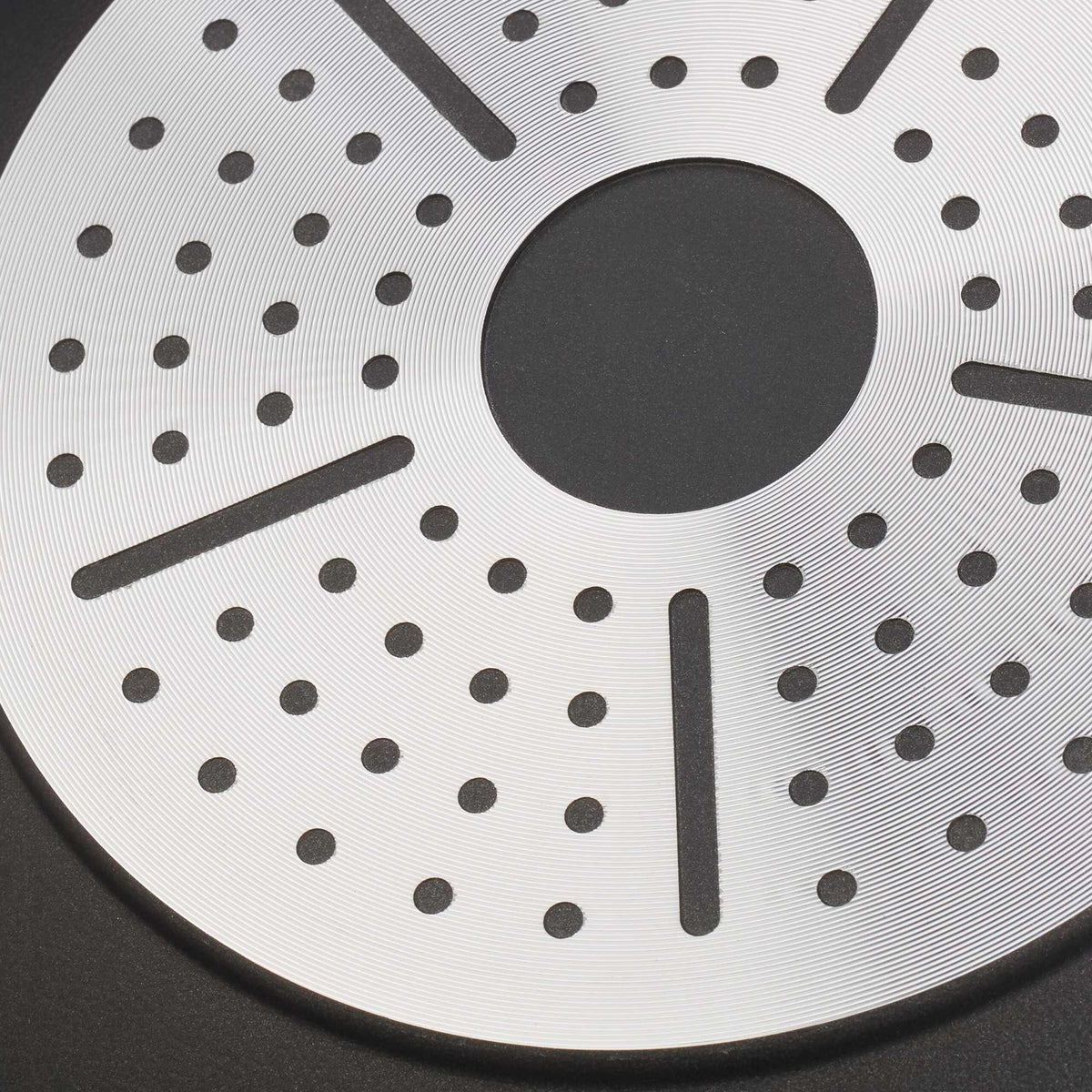 Wok with lid