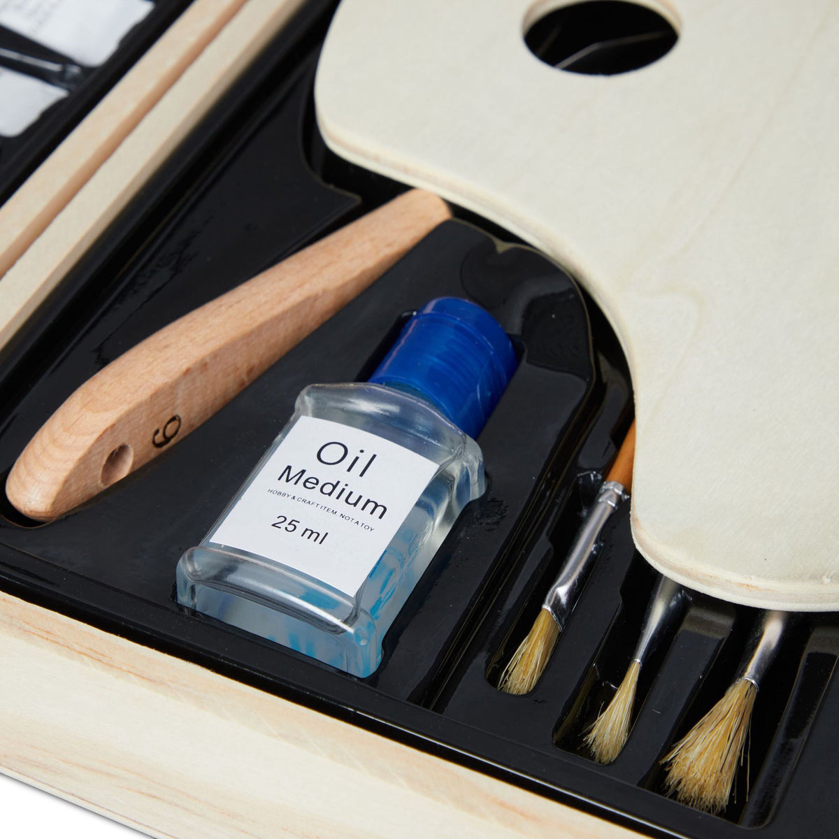 Wooden Painting Case with Oil Colours