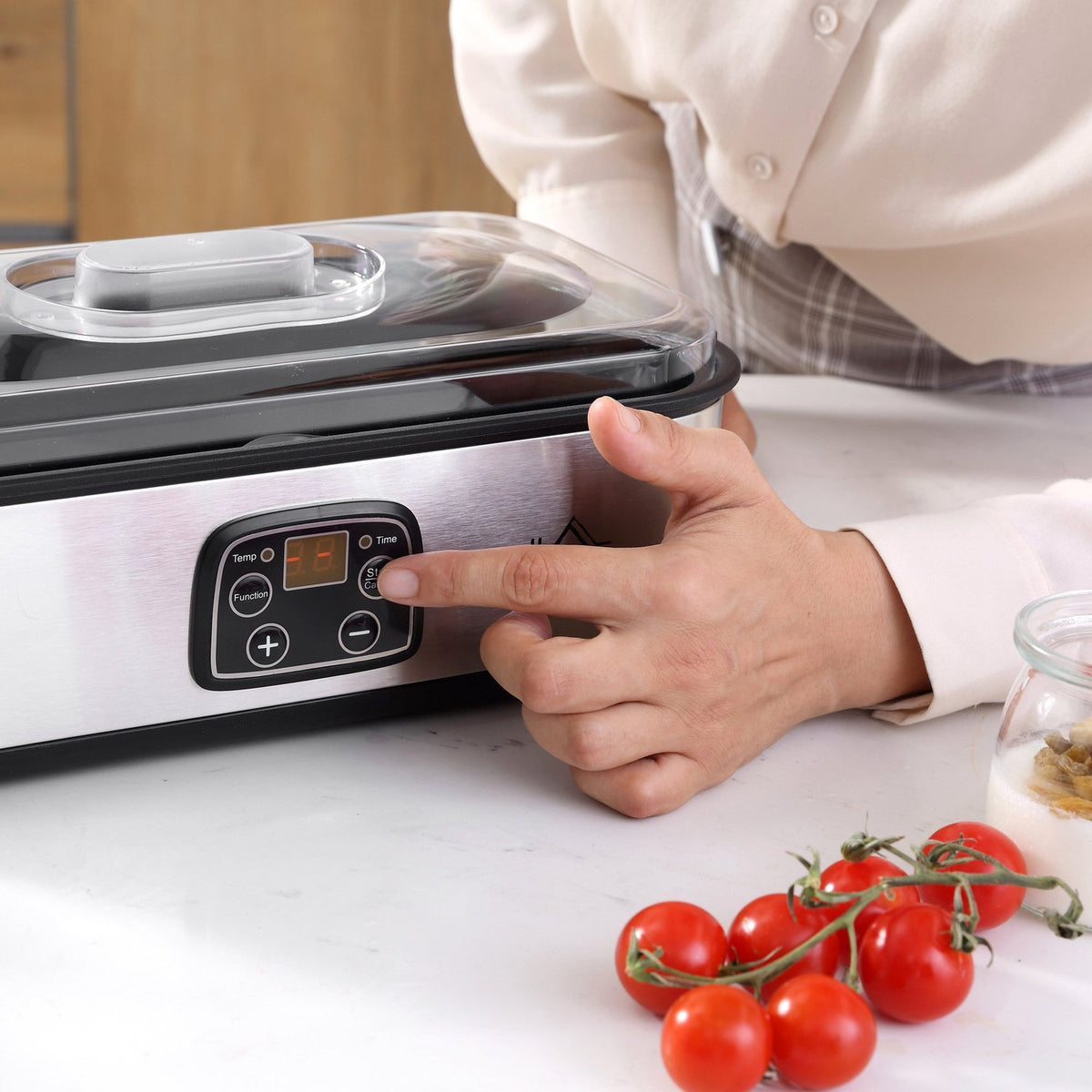 Yogurt Maker 25W, Lcd Display, 8 Jars With Lids, 180Ml, Adjustable Temperature, Pc & Pp Plastic