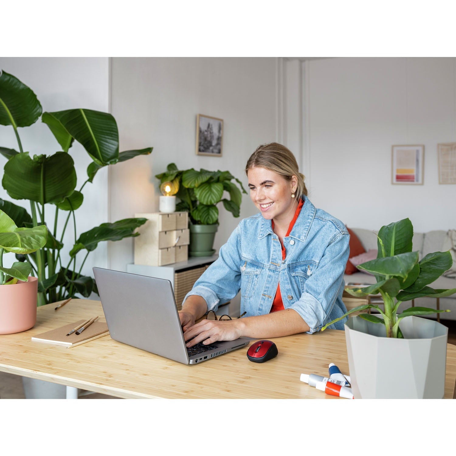 Yvi+ Wireless mouse Eco-design Red