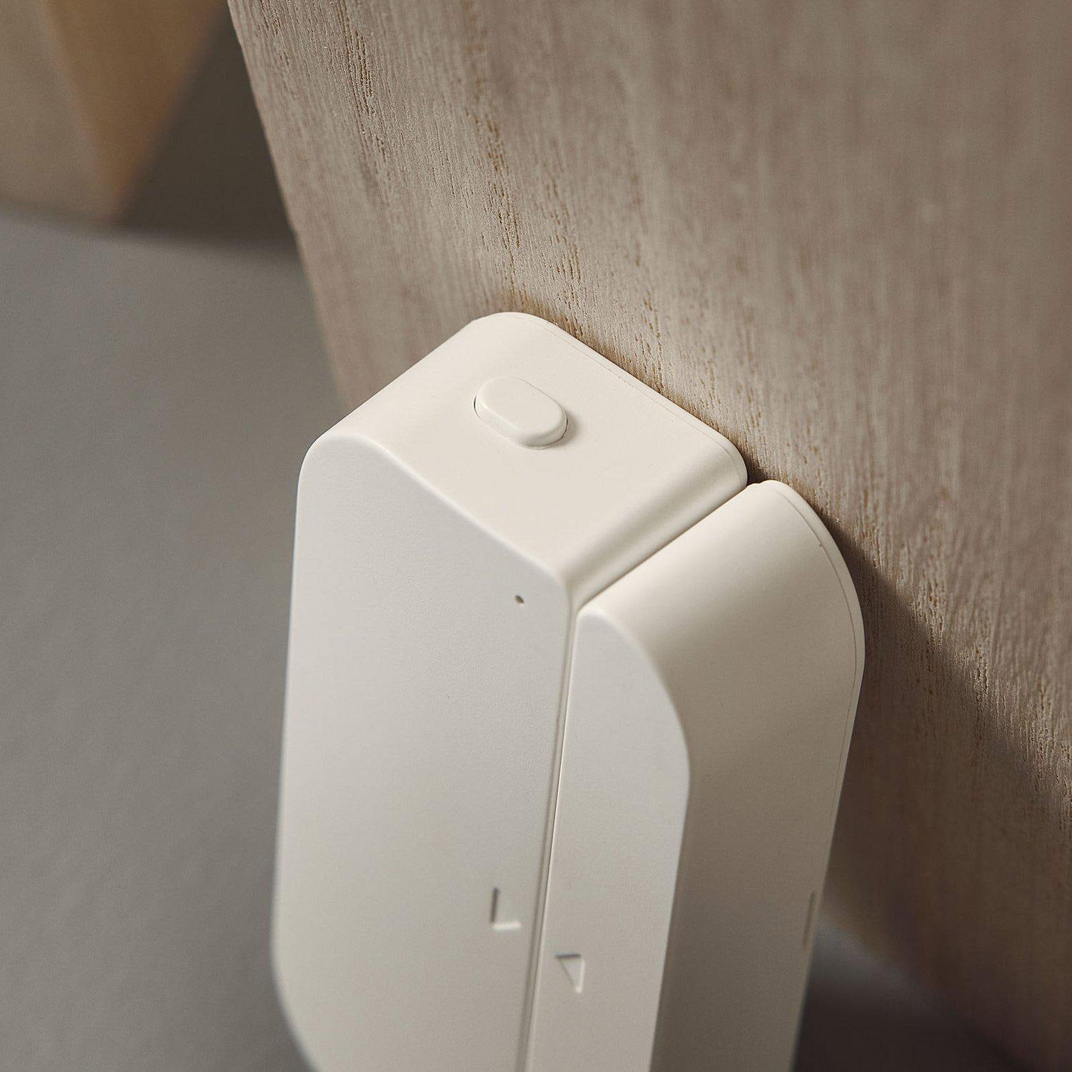 Z-Wave Magnetic Sensor