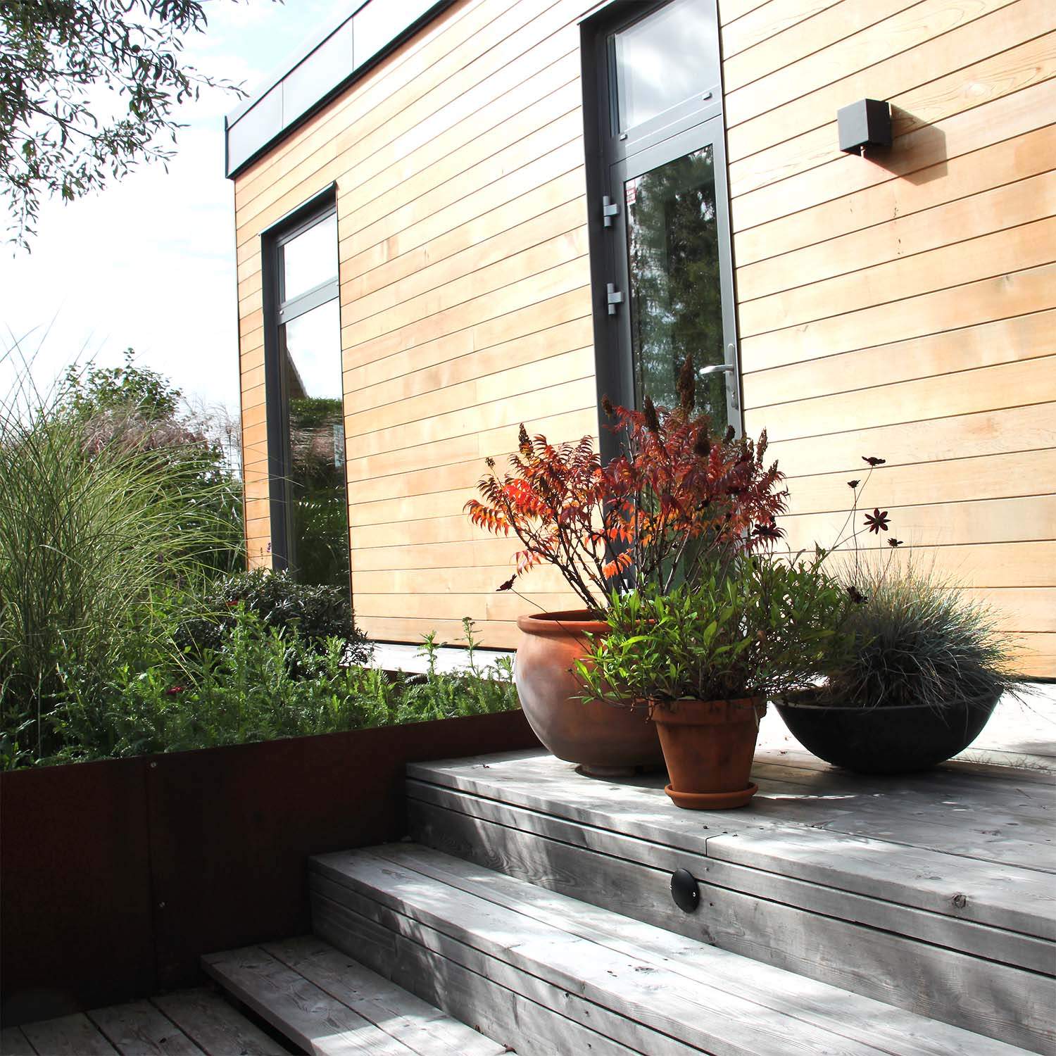 Zenit Wall/terrace fixture Black