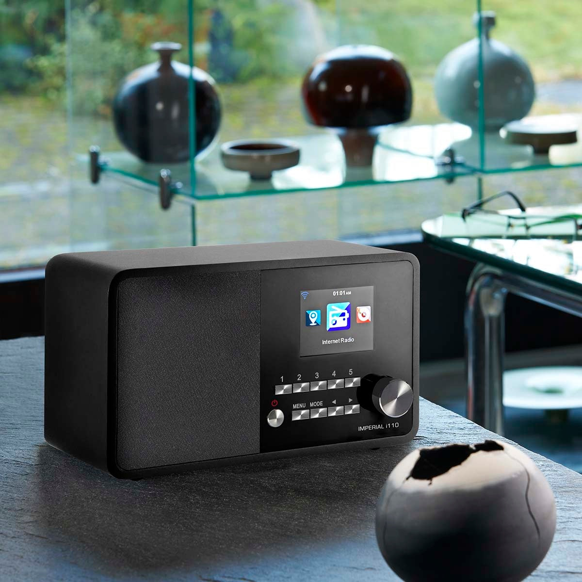 i110 WLAN Internet radio with media player function Black