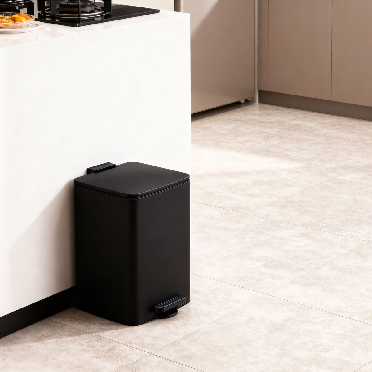 20L Kitchen Pedal Bin with Soft-Close Lid