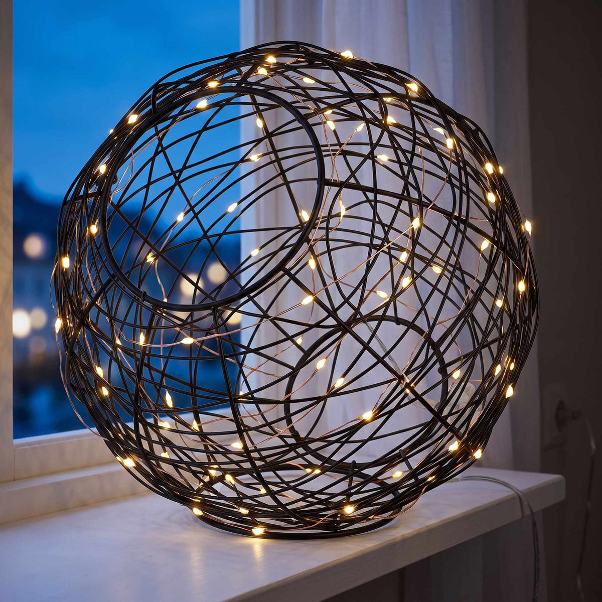 20 cm Black LED Decor Ball – Warm White Light