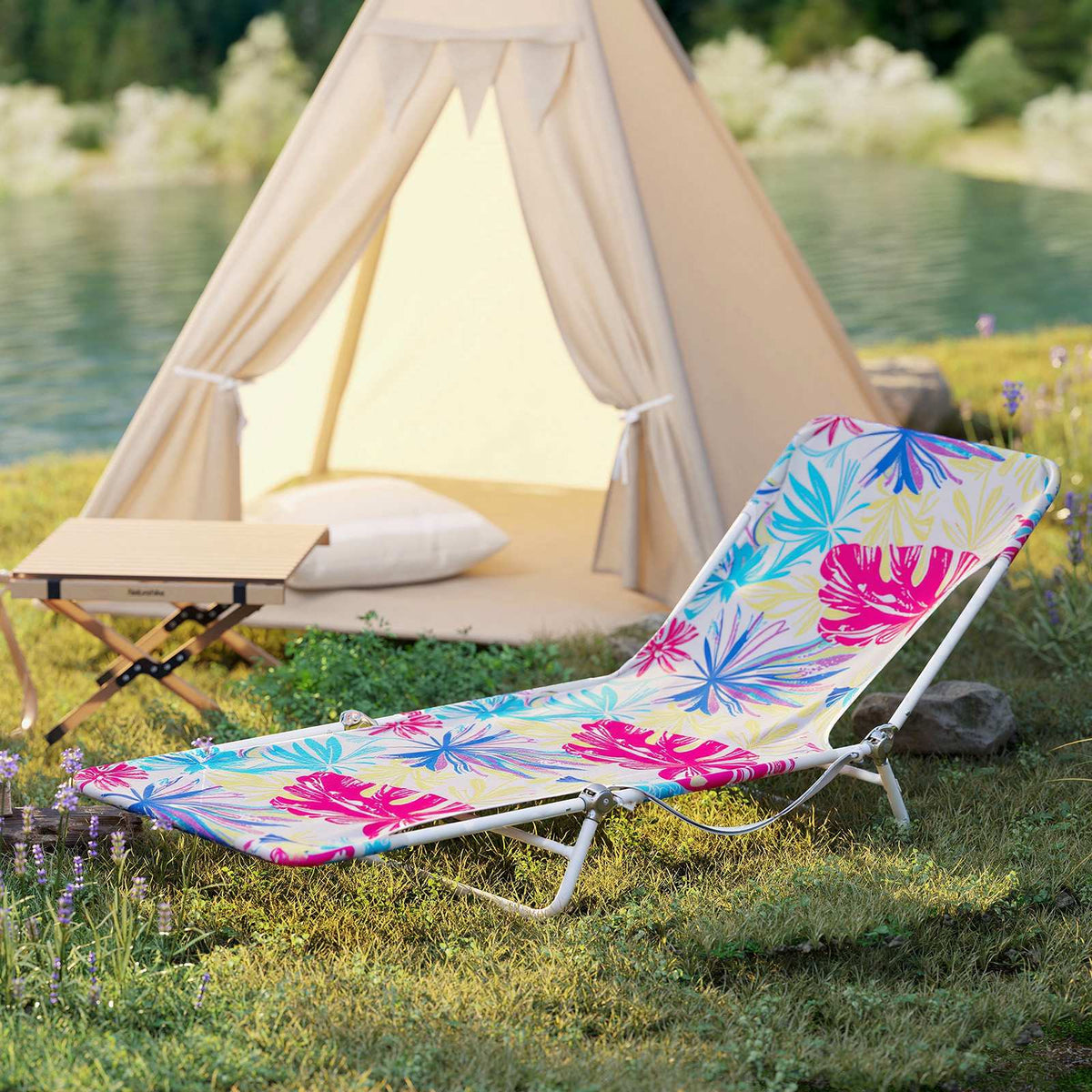 2-Piece Pink Lay Flat Beach Recliner with Carry Strap