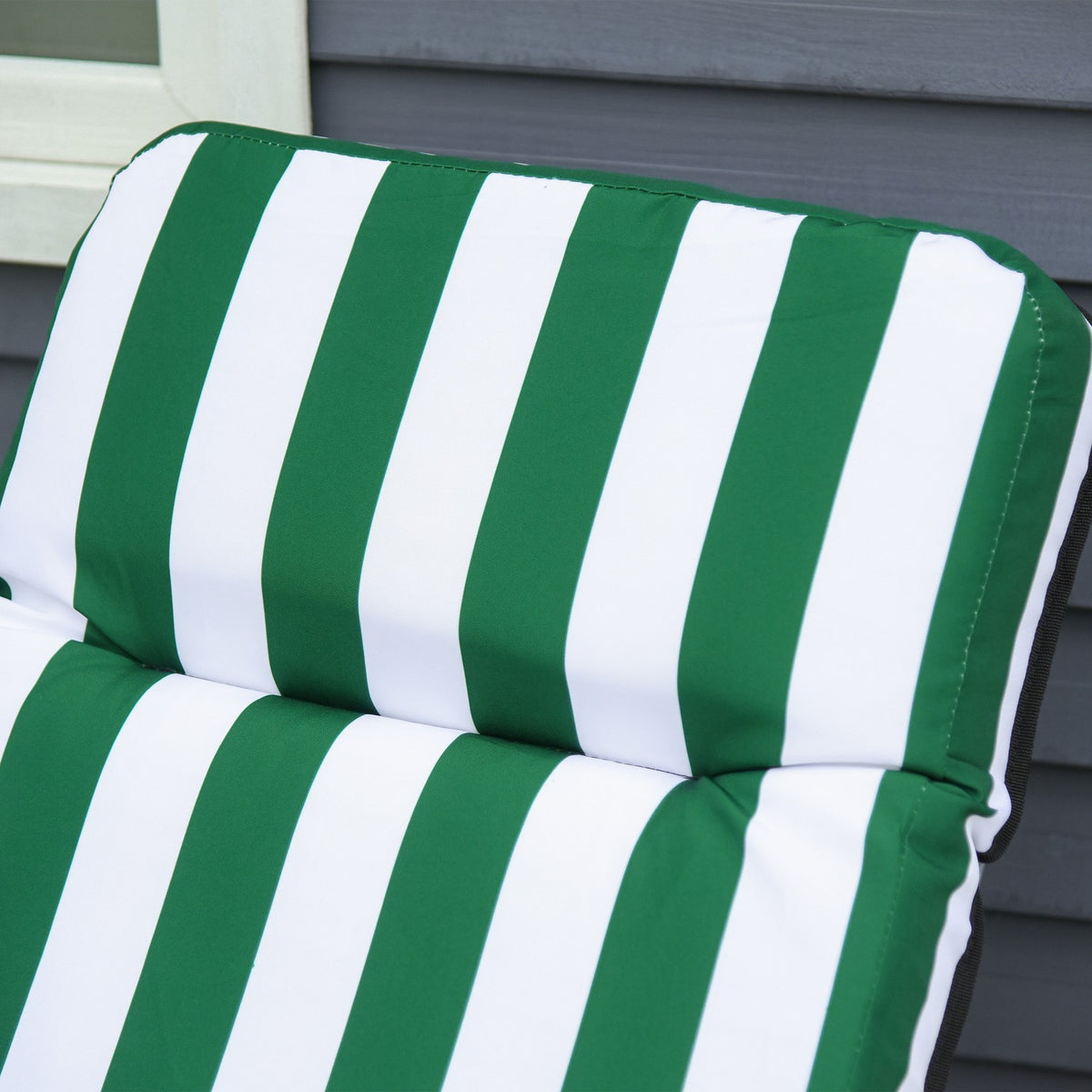 2 X Folding Chairs Garden Chair Sun Lounger Armrest Foldable 5 Positions Cushion Green + White 60 X 75 X 102 Cm