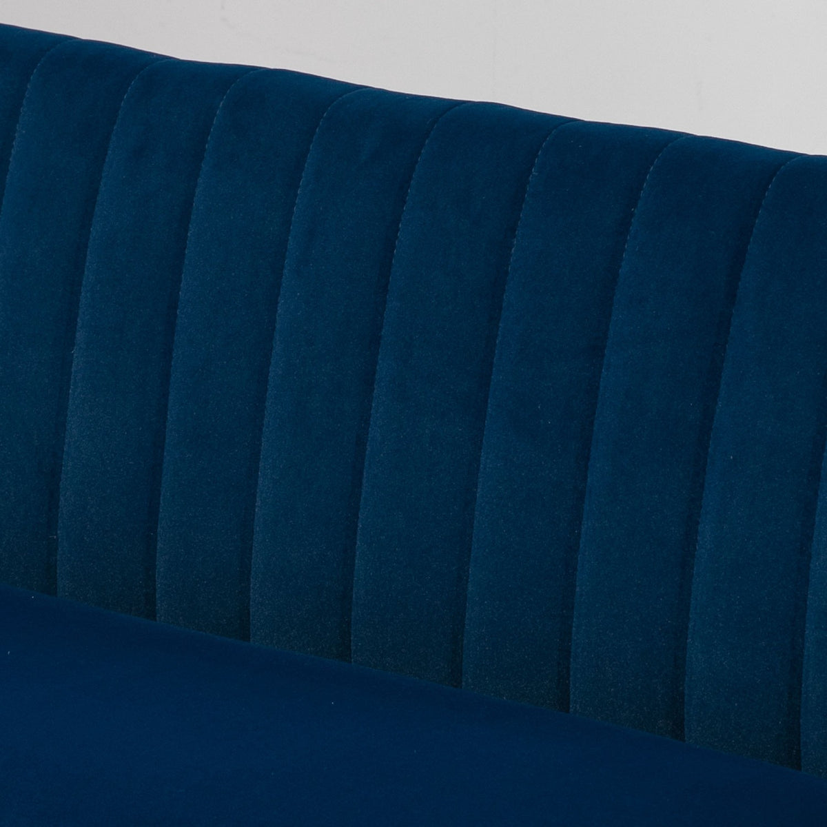 2-seater sofa, two-seater, loveseat with linen look, double sofa with wooden legs, load capacity up to 150 kg, sky blue, 117 x 56.5 x 77 cm