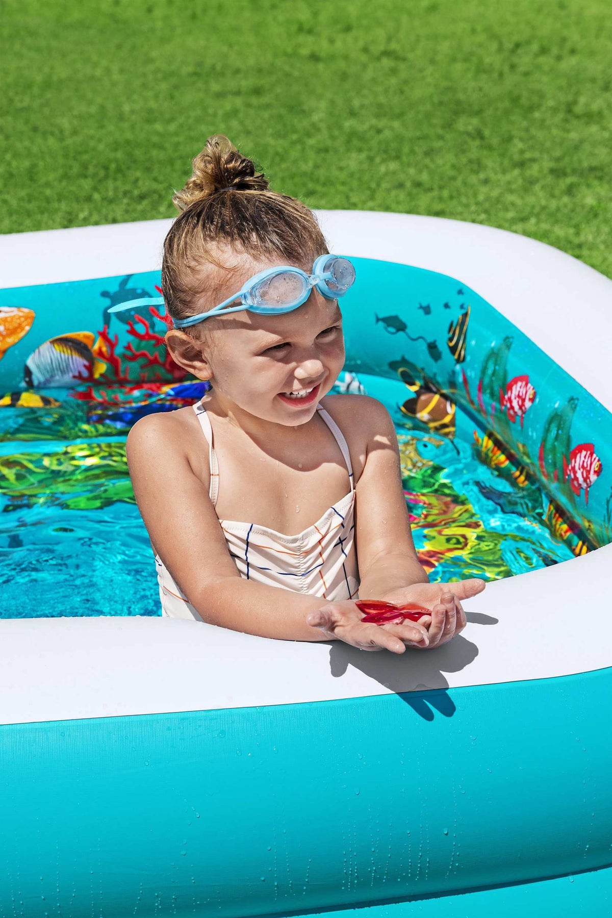 3D Undersea Adventure Family Pool, 2.62m x 1.75m x 51cm