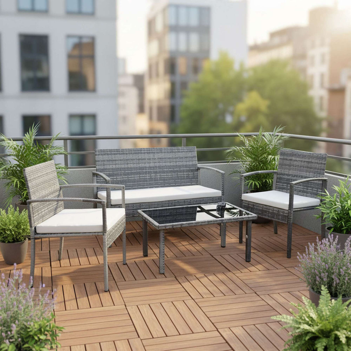 4-Piece Rattan Garden Furniture Set with Cushions