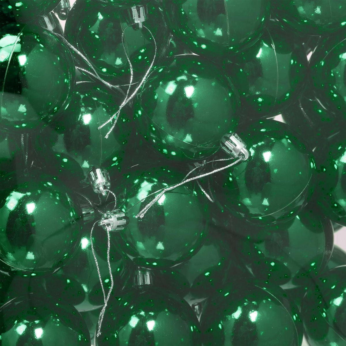 50 Shiny Christmas Tree Baubles – Decorative Set