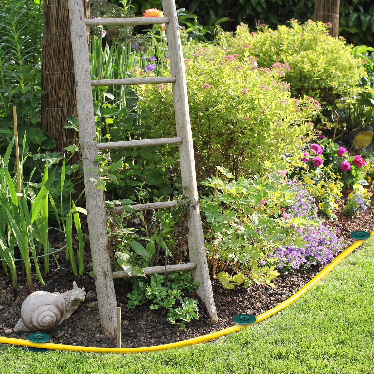 6x Green Guides for Garden Hose