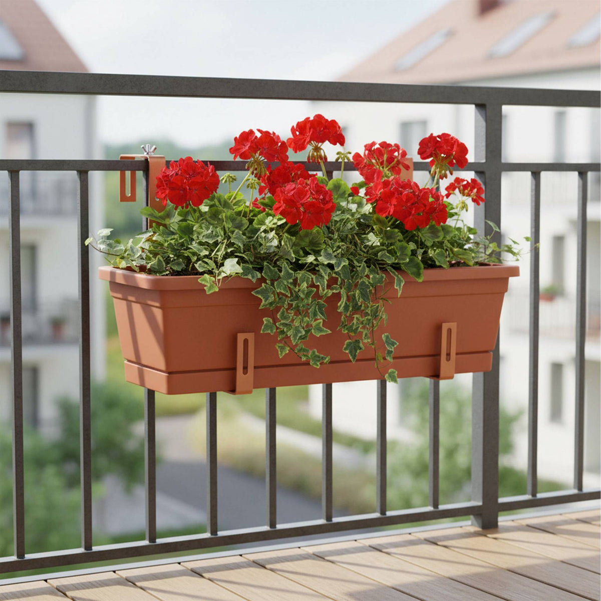 Adjustable Planter Hooks for Railings, Set of 4